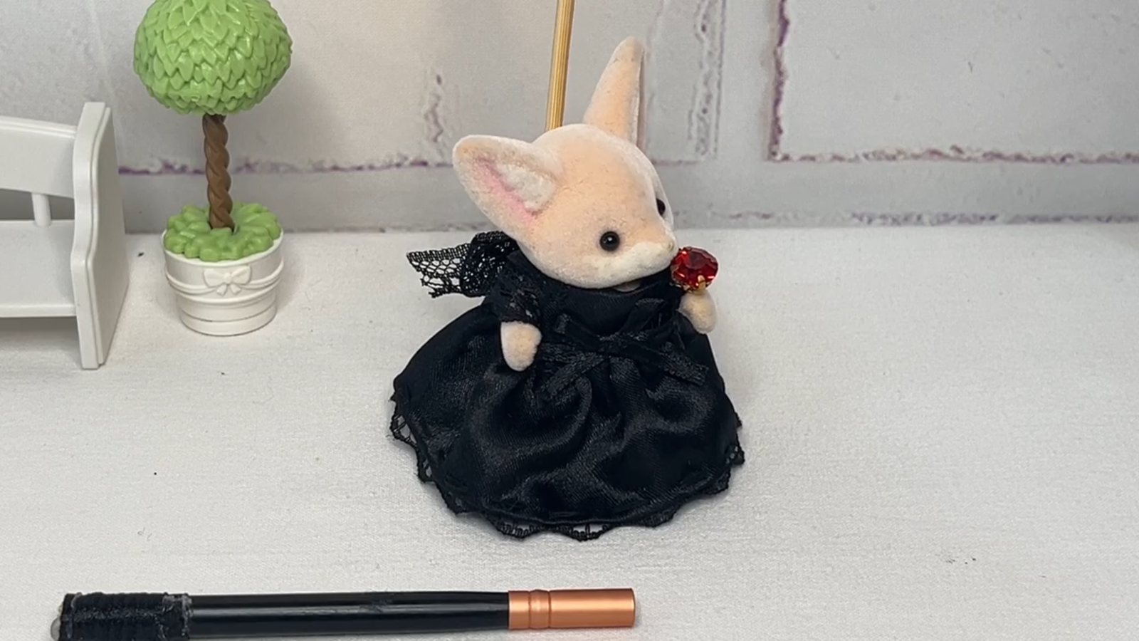 Swan Lake Reimagined | Sylvanian Families