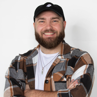 Noah J Bryan