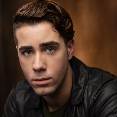 Jon Reneé