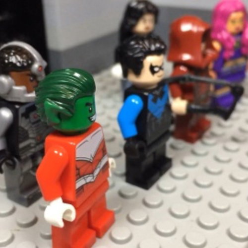 Lego Teen Titans vs Young Justice