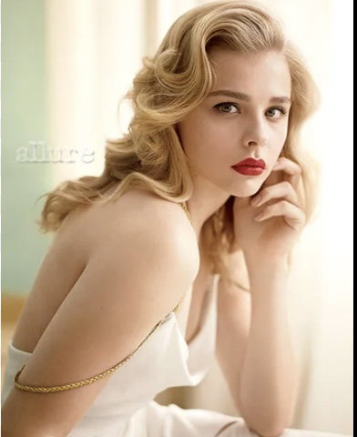 The Queen (Singer Role)