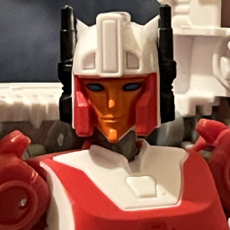 Minerva - Support Autobot