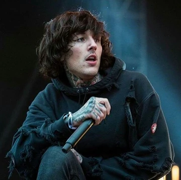 Lead Vocalist