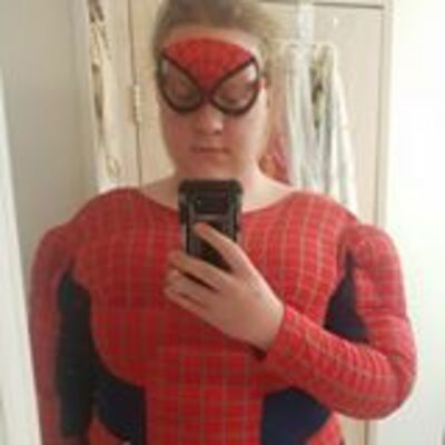 Bardyliveisreallycoolguysfollowhimontwitch