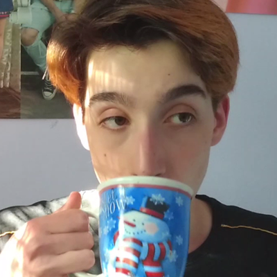 lyubo555