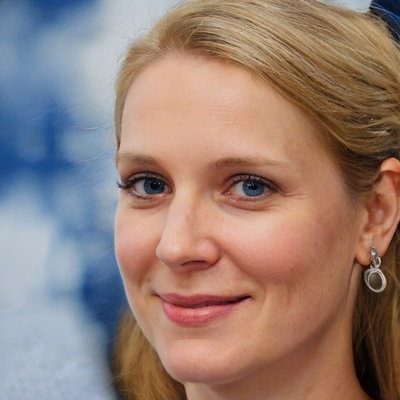 Lizzie Leo
