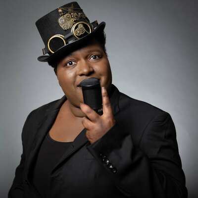 Dori "LdyDrgnflm" Murdock