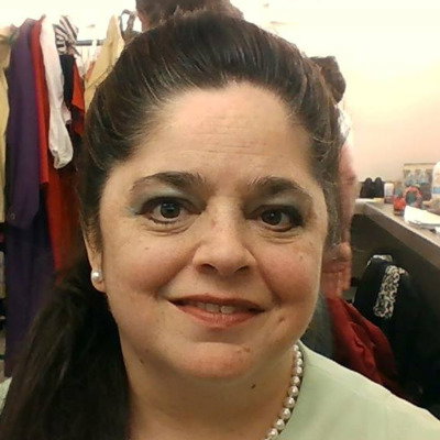 Dannette V