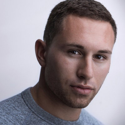 Nick E. Stahl 