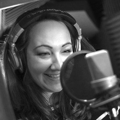 Vivienne Pettitt Brit Female Voice Over