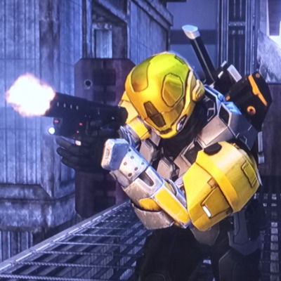 Jerik Blayne Reed (Qrow)