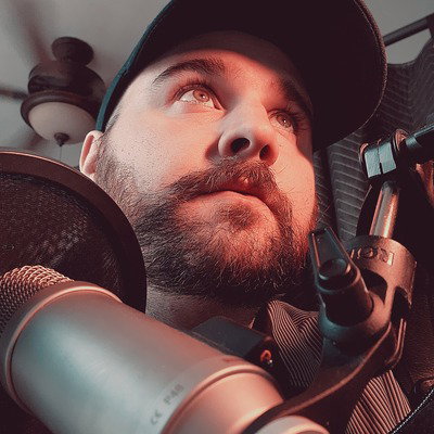 Aaron Mann (AMannlyMann)
