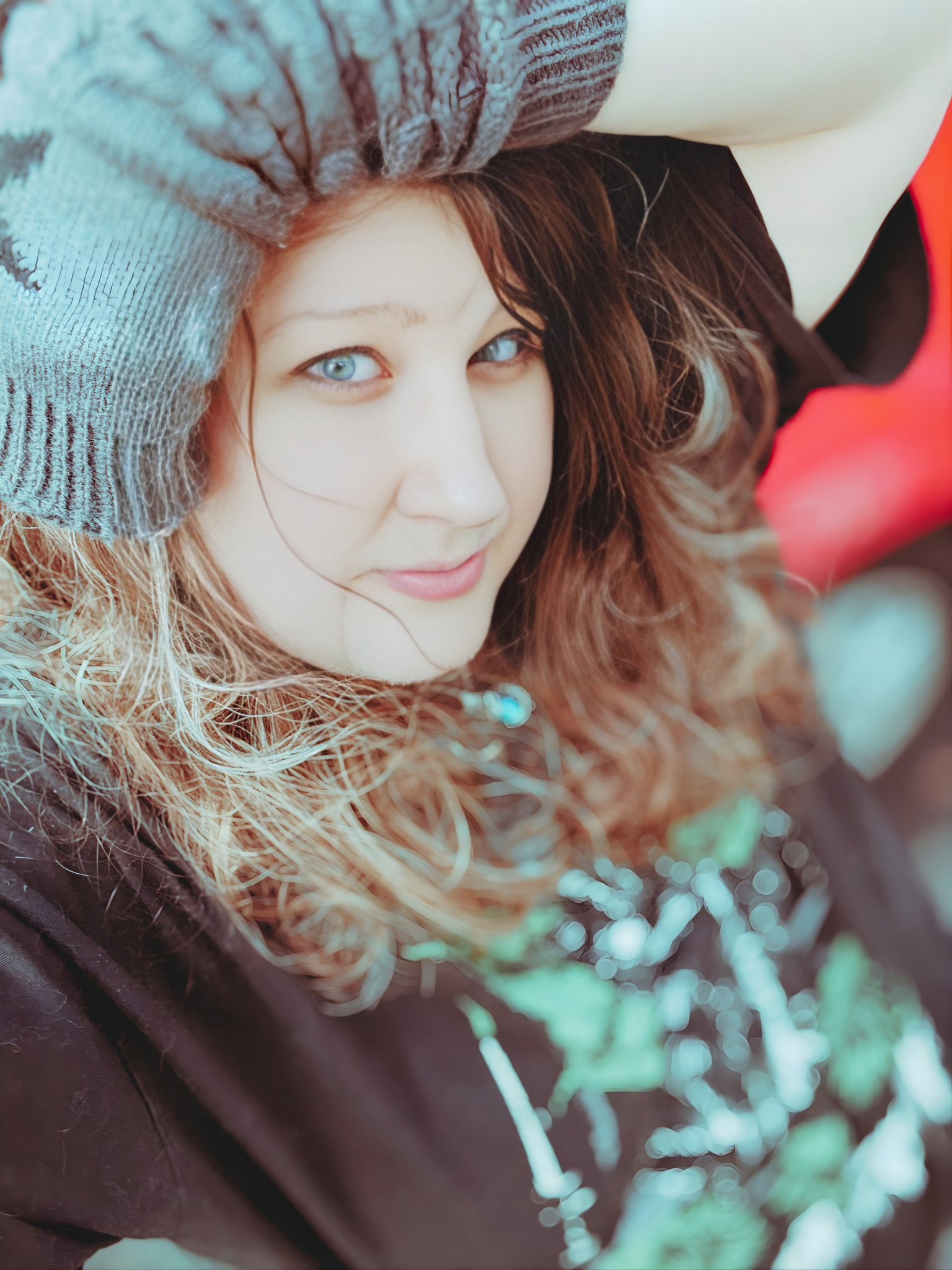 Sarah | vocals & visuals