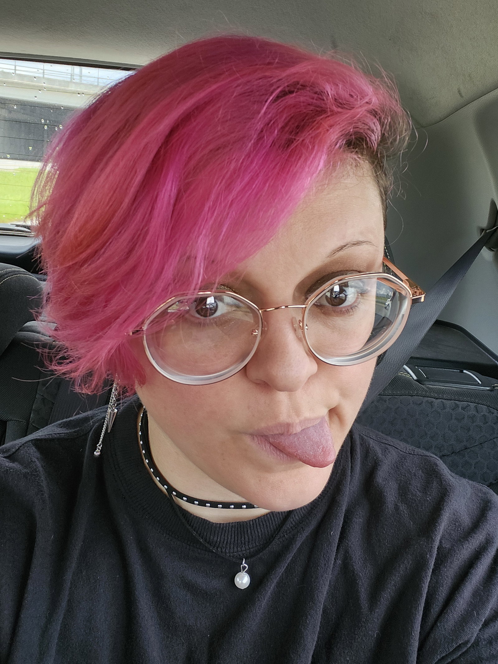 Dee 