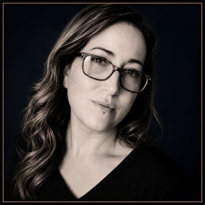 Rebecca J Rowe