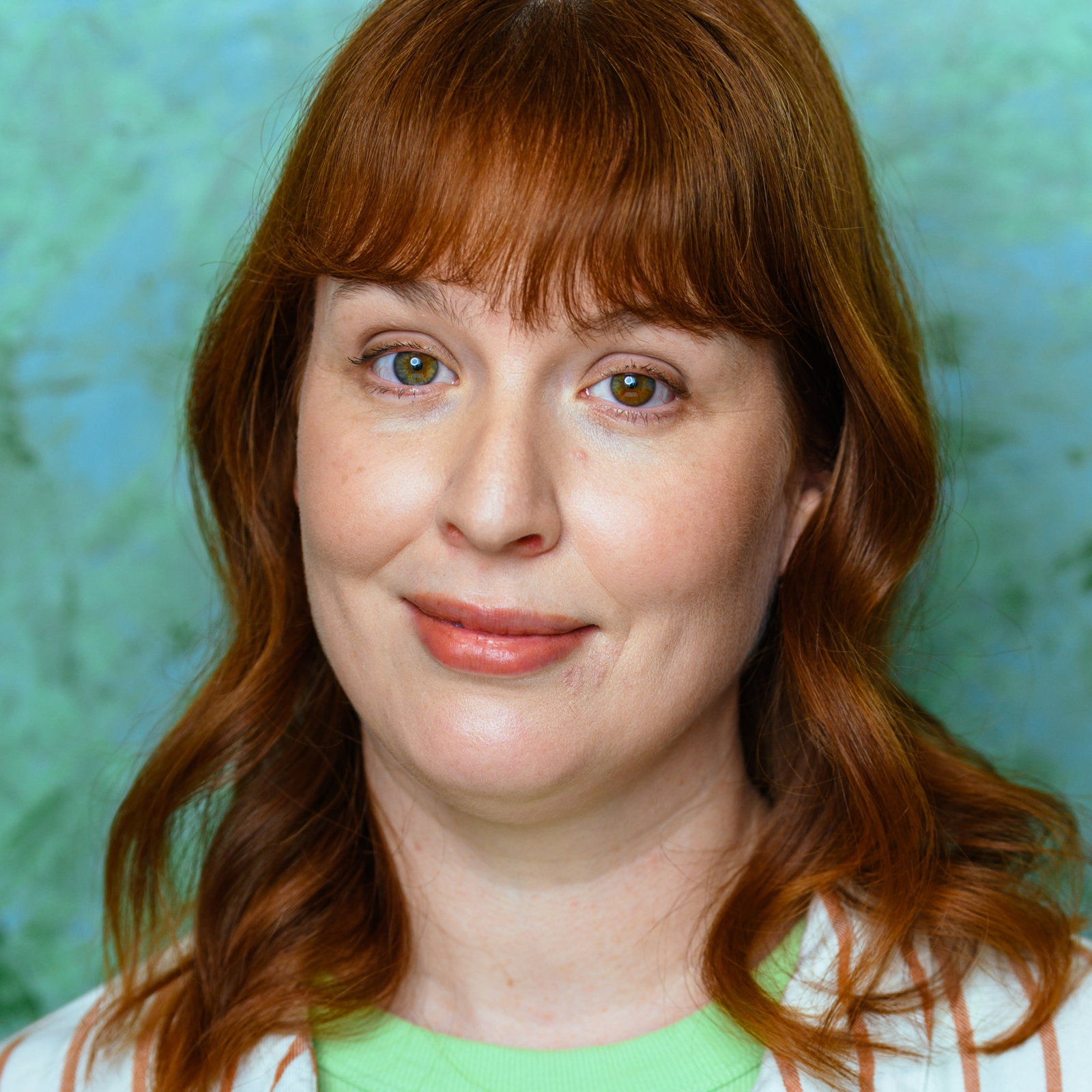 Gwen Carole
