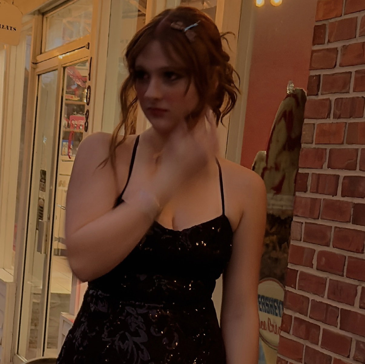 Evie 
