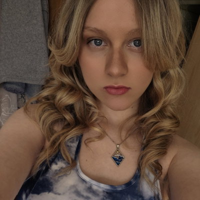 Amber E