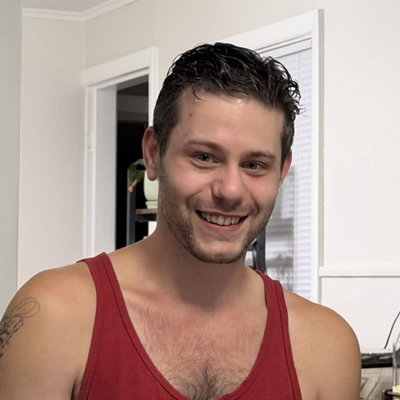 Zachary Tomaski